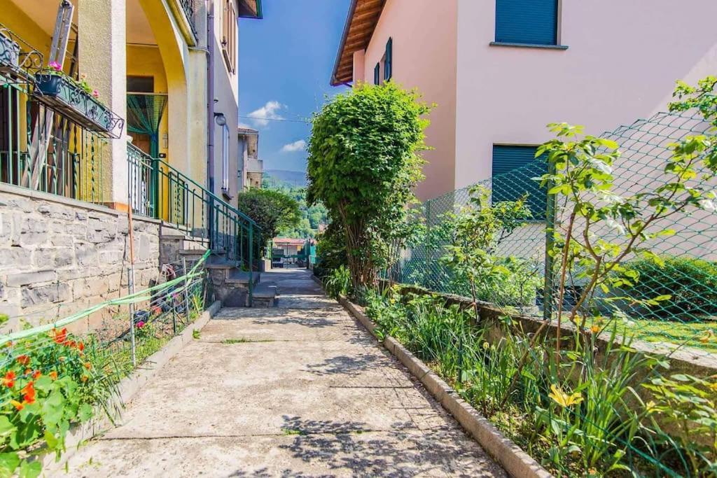 Casa Da Ste Leilighet Mandello del Lario Eksteriør bilde